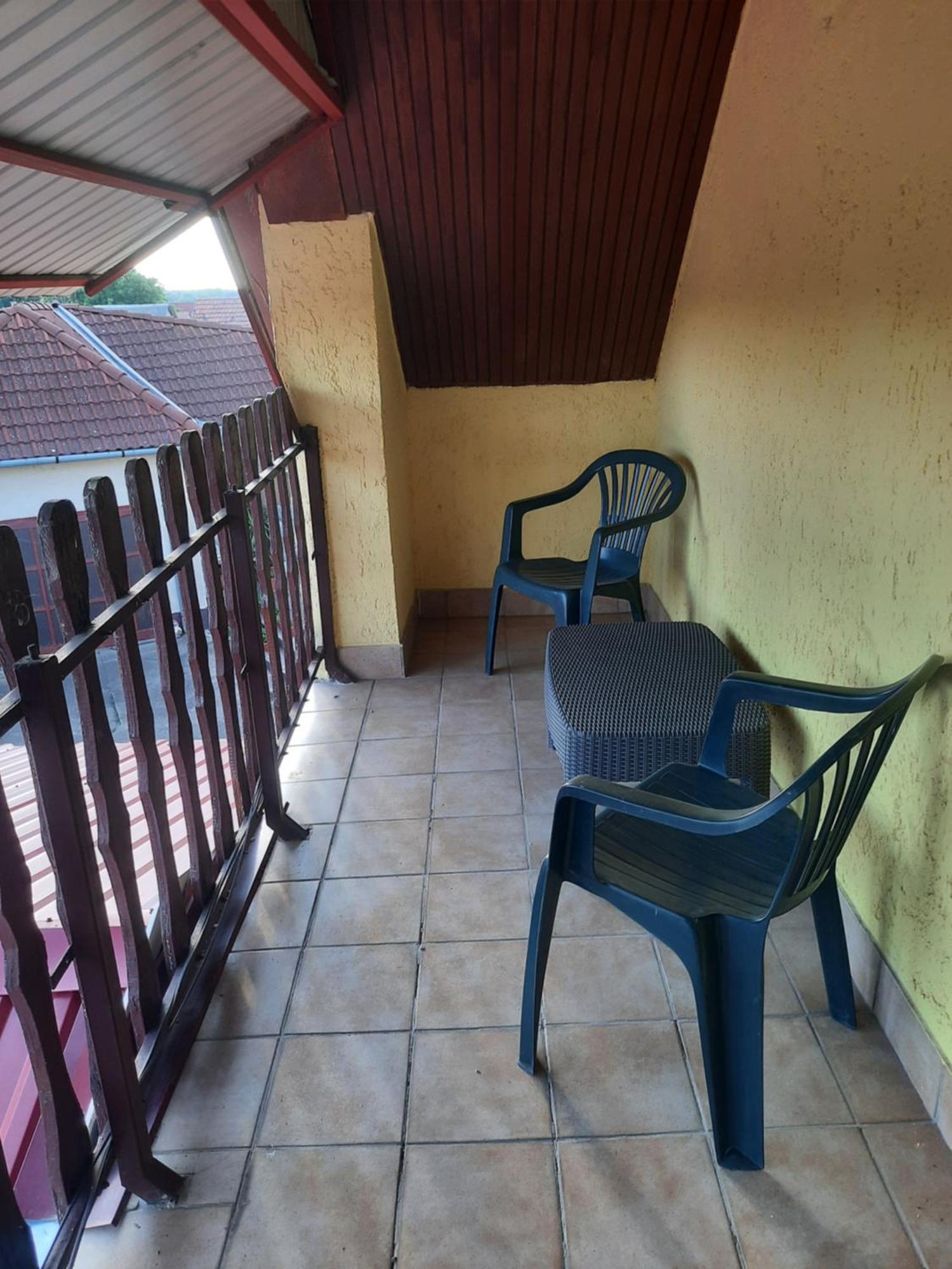 Galeria Vendeghaz Appartement Hajdúszoboszló Buitenkant foto