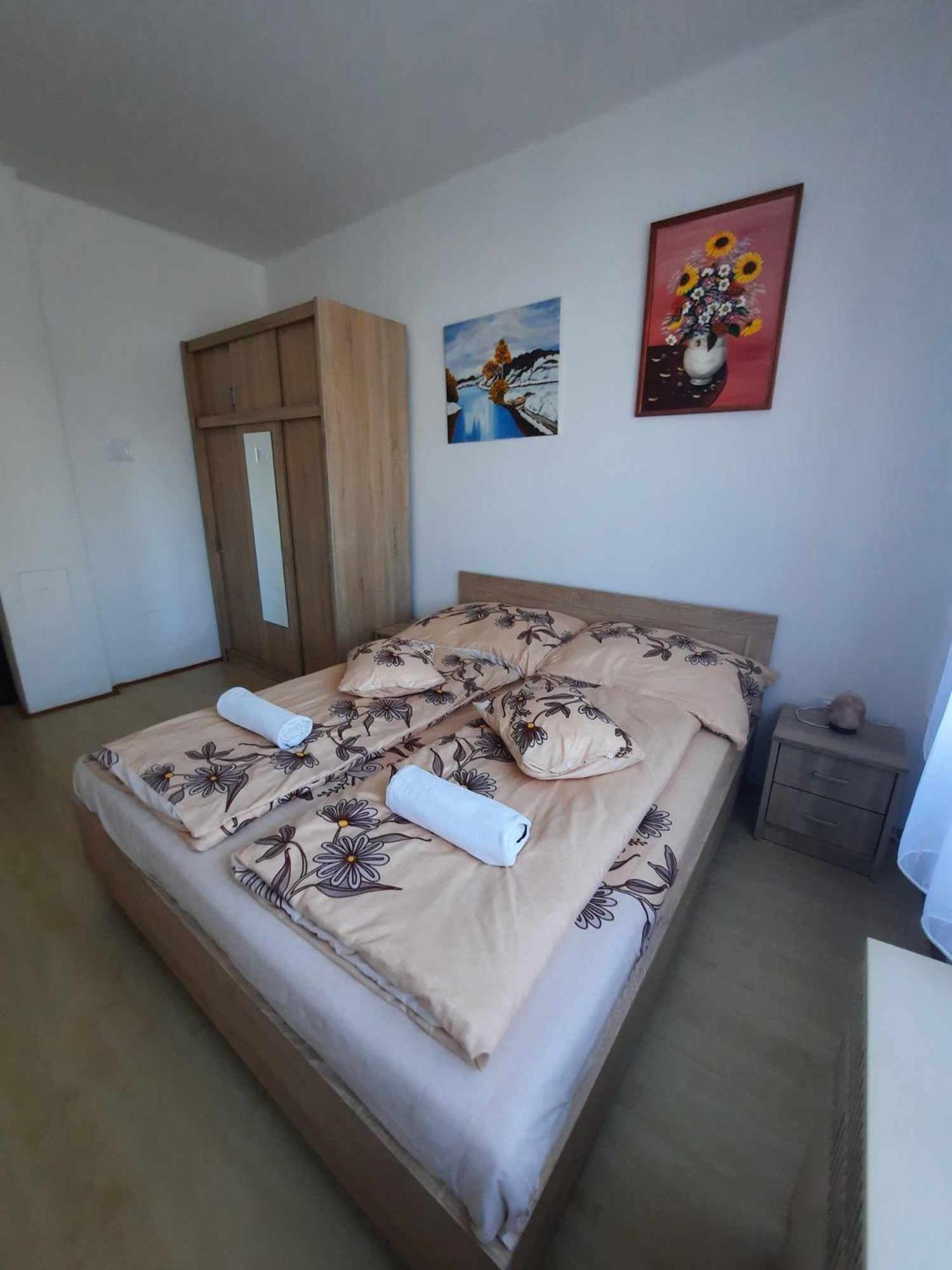Galeria Vendeghaz Appartement Hajdúszoboszló Buitenkant foto